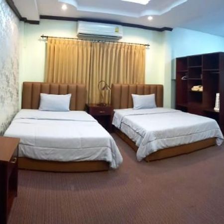 Excellency Apartment Вьентьян Экстерьер фото