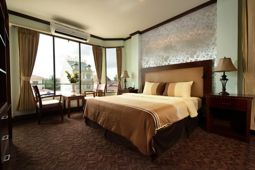Excellency Apartment Вьентьян Экстерьер фото