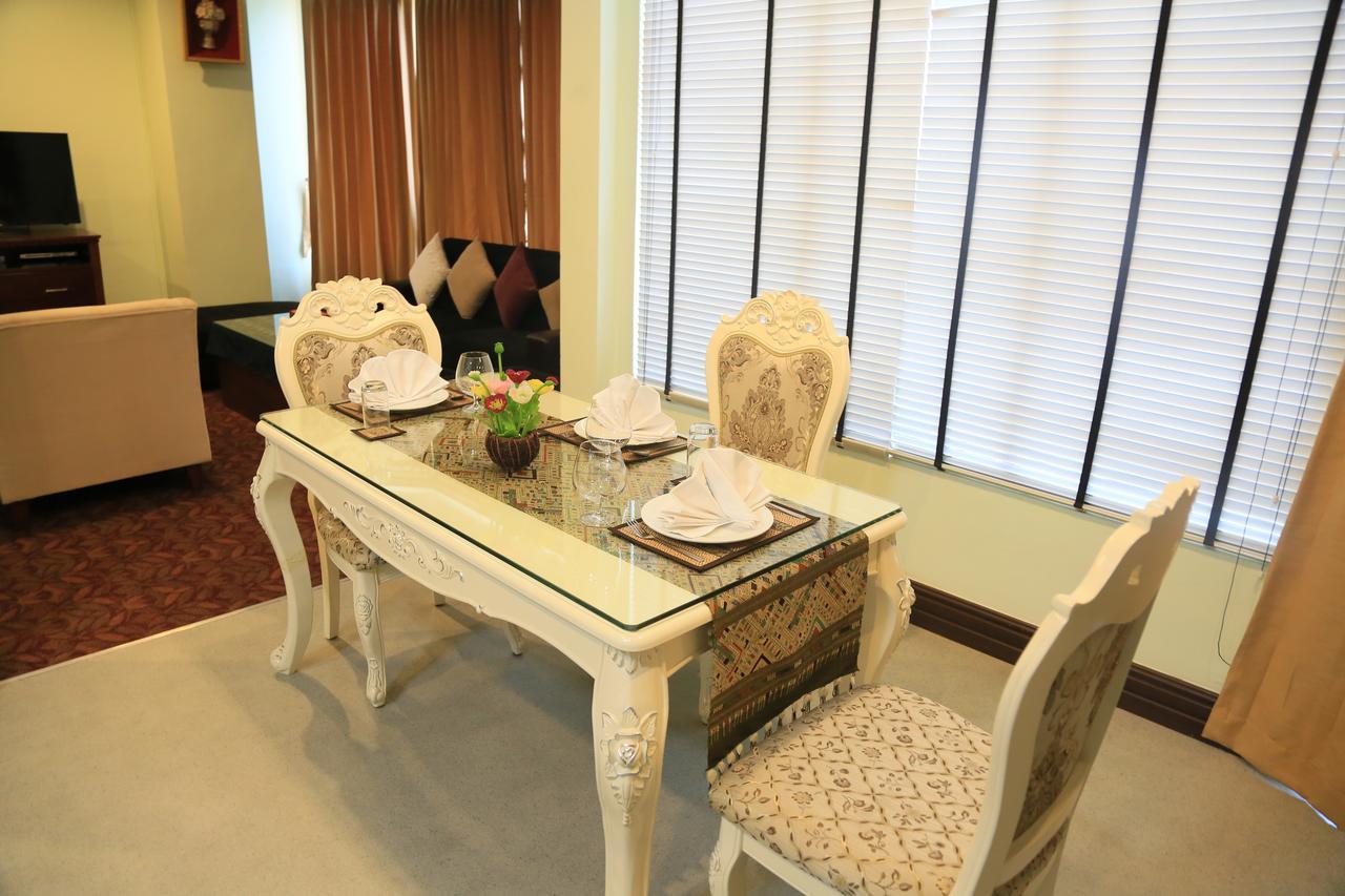 Excellency Apartment Вьентьян Экстерьер фото